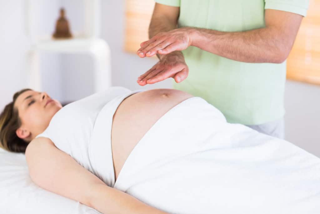 Peut on pratiquer le Reiki sans danger durant sa grossesse ?