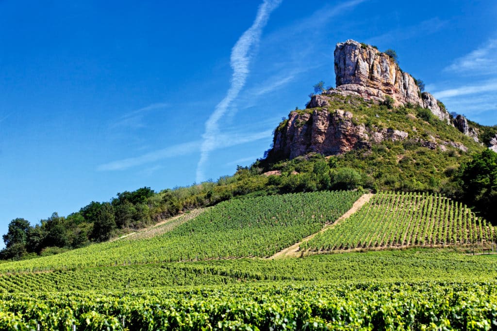 La Bourgogne‑Franche‑Comté : une terre d’énergies sacrées